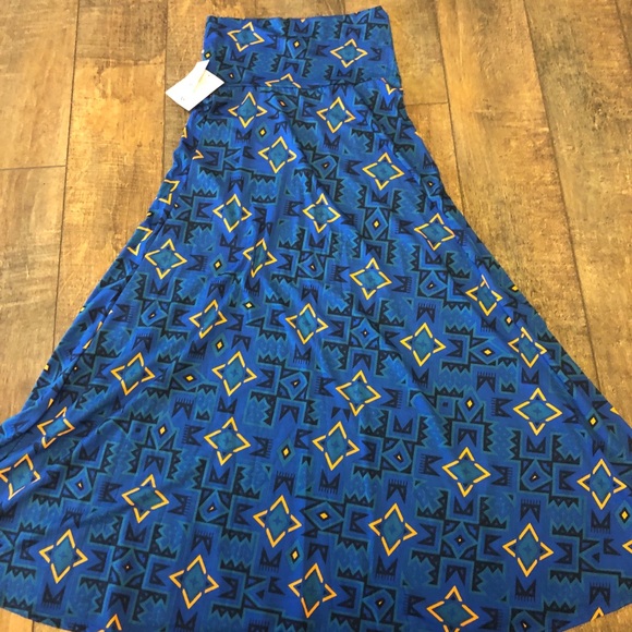 Lularoe XS Maxi - Picture 1 of 3